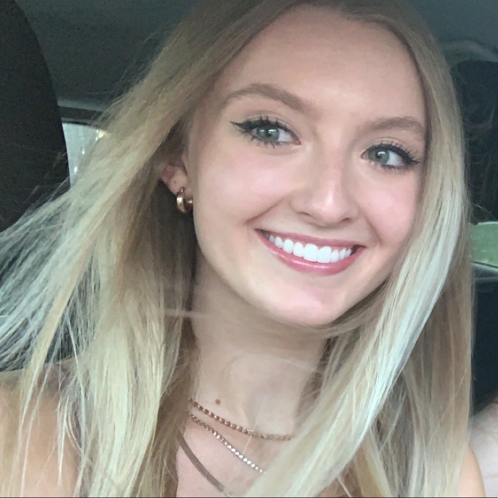 Meet your Posher, Amanda